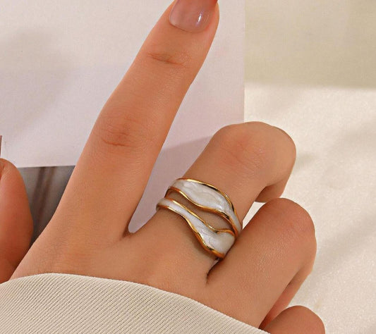 Wave Crest Adjustable Ring